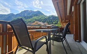 Jungfrau Penthouse - Aare Jungfrau Ag